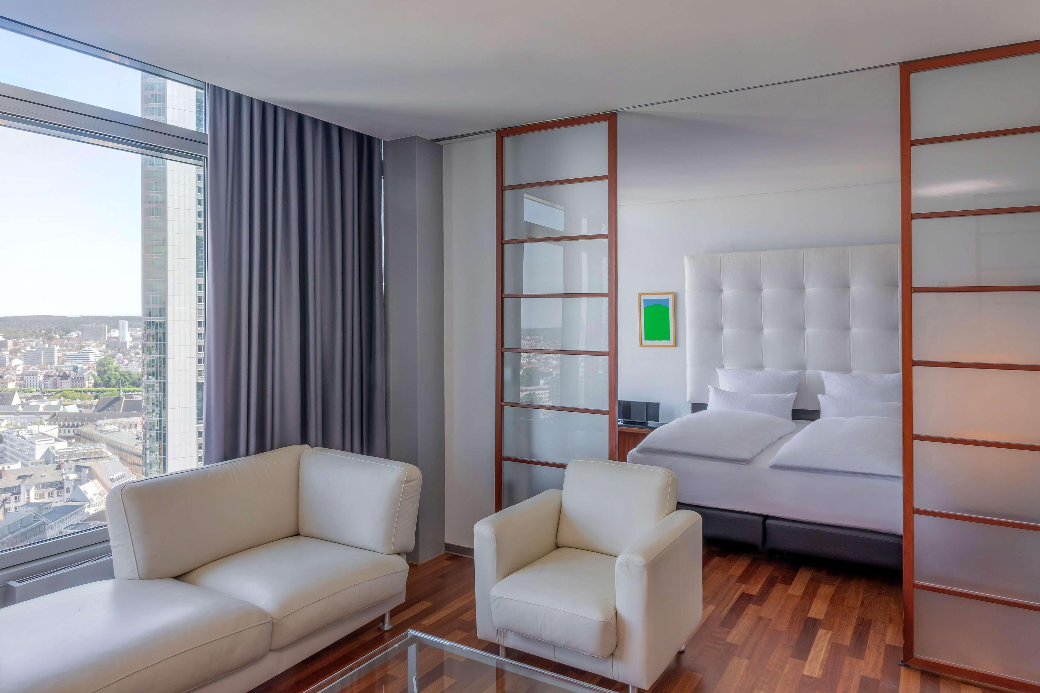 Hotel Innside By Melia Frankfurt Eurotheum 4*