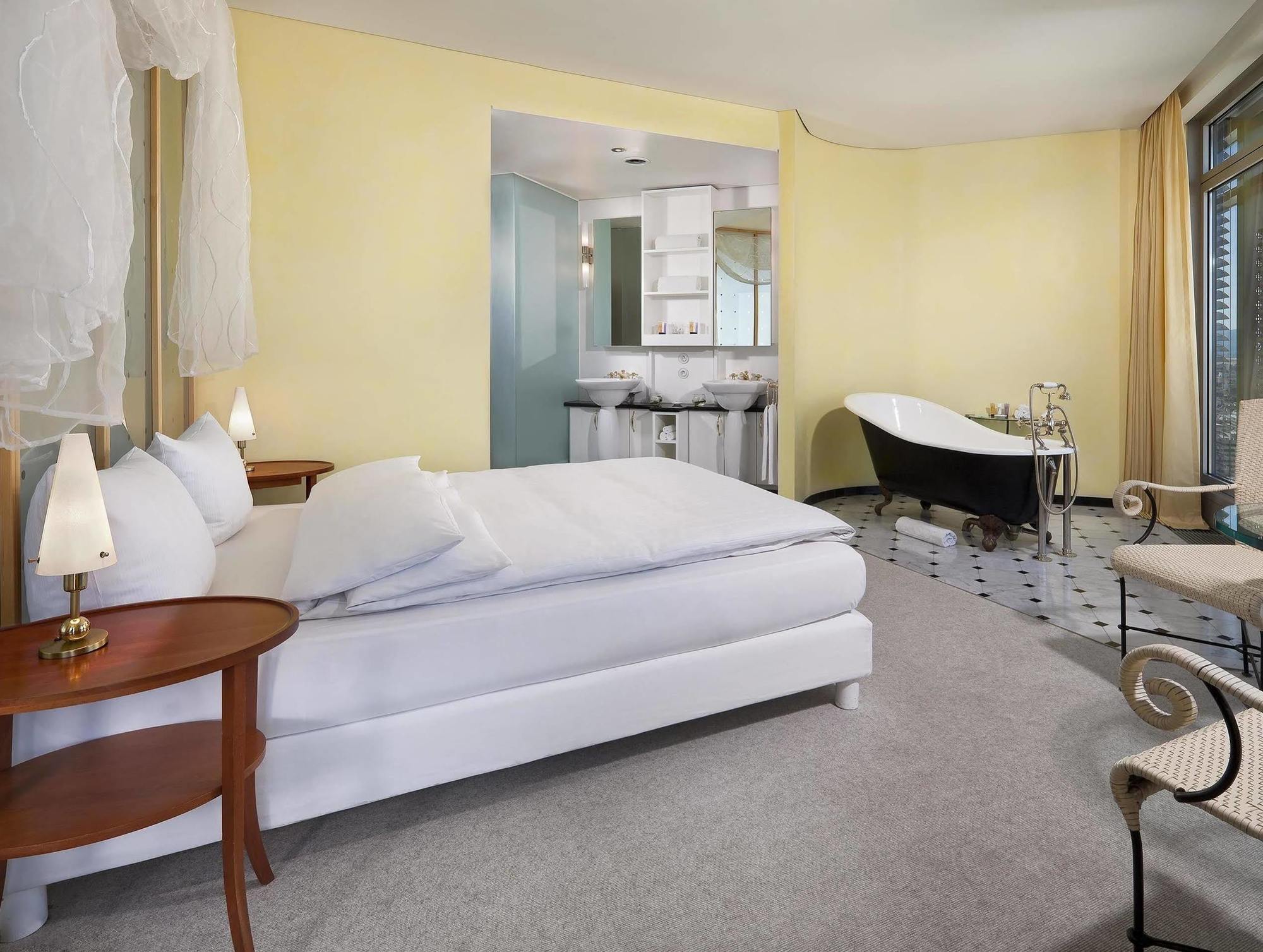 Innside By Melia Frankfurt Eurotheum Hotel Frankfurt am Main